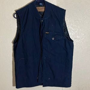 Wrangler mens Vest basically brand new